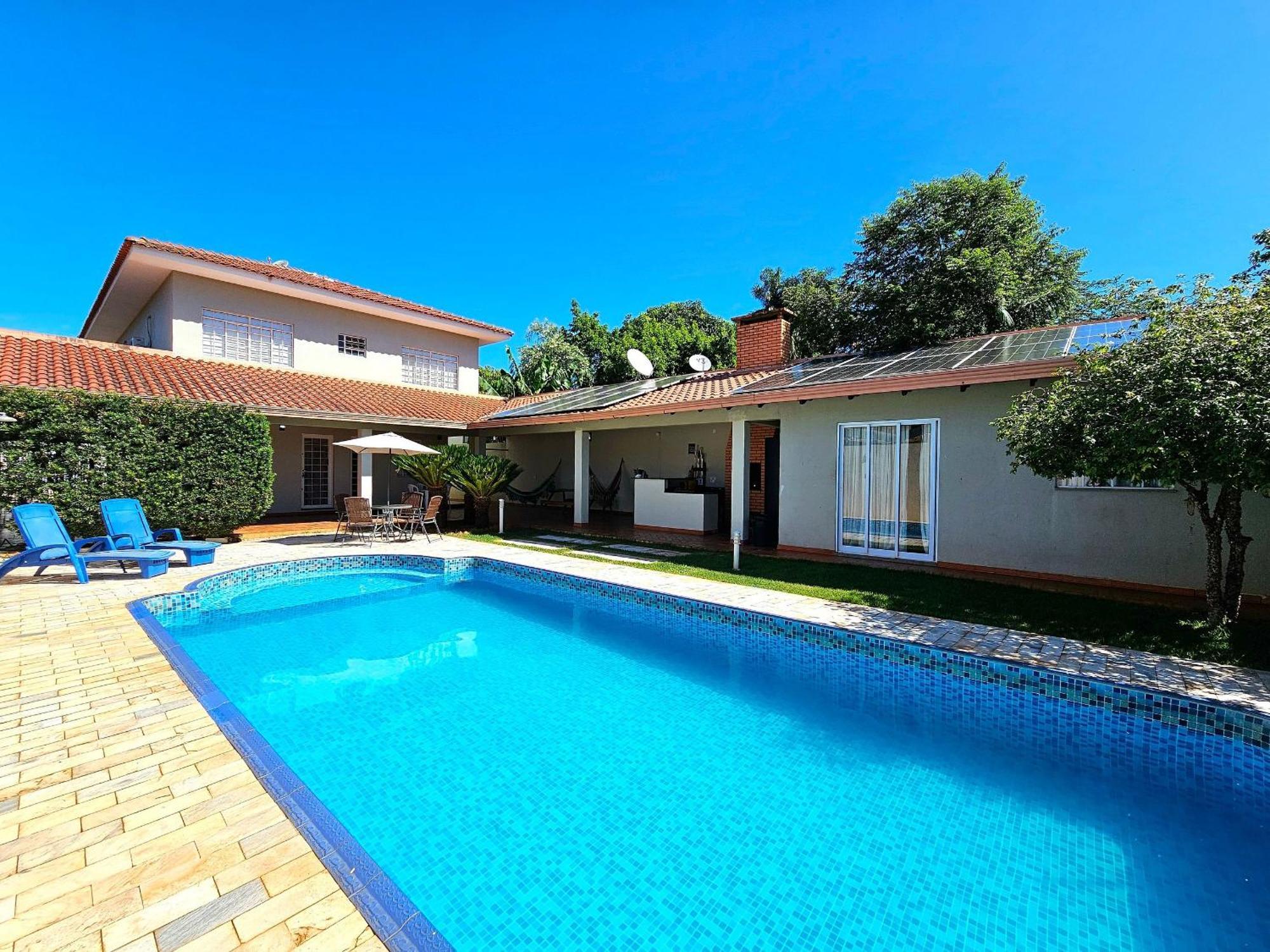 Linda Casa 4 Quartos Prox A Av Cataratas E Centro Holiday home *